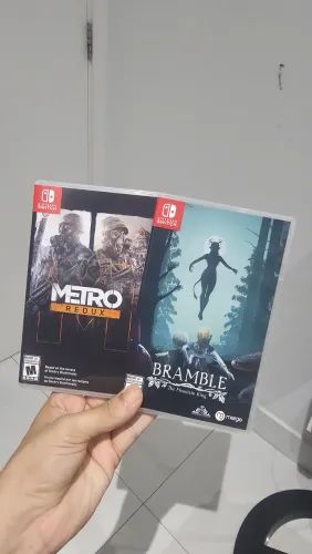 Lote jogos switch Bramble e Metro