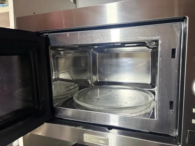 Microondas de embutir inox MIDEA