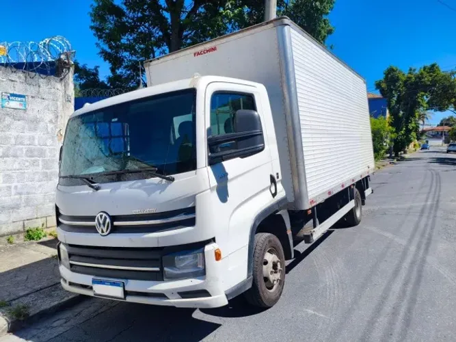 Volkswagen Delivery Express + 3.0 16V 2P TB Diesel 2023 com baú