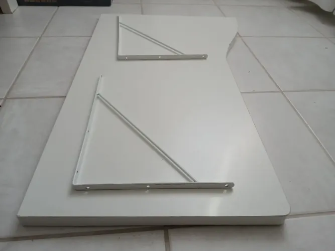 Vendo bancada MDF com suporte