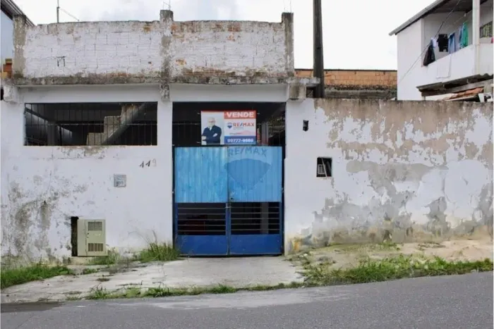 Casa à venda em Registro | 4 Quartos na Vila Nova REMAX
