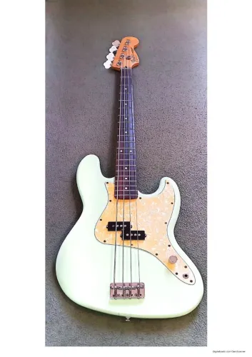 Baixo Fender Mark Hopus 