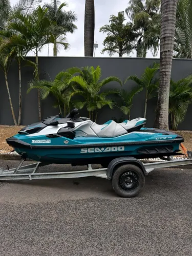 Jet-Ski Sea-Doo 325 GTX Limited - 2025