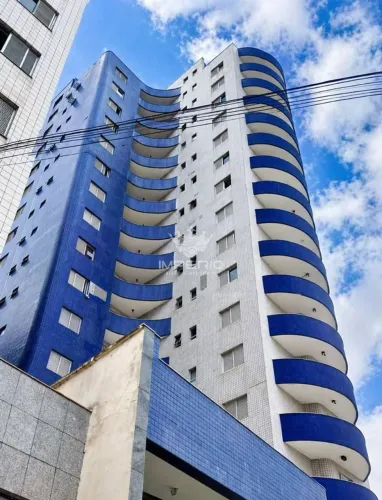 APARTAMENTO À VENDA EM ITAÚNA 125 M²