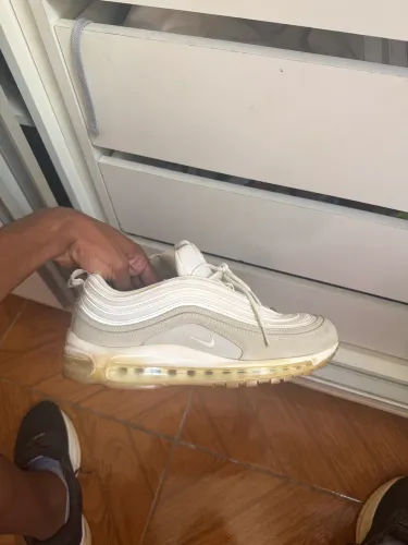 Air max 97 em bom estado!