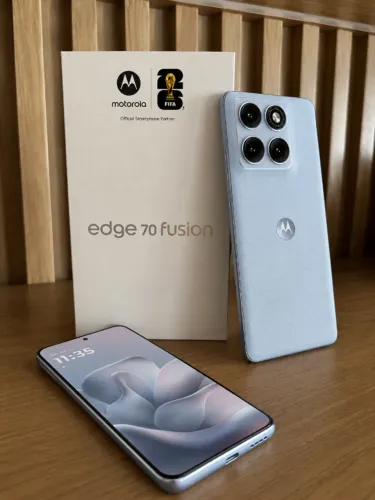Motorola Edge 70 Fusion 5g, 256GB, 24GB (8gb RAM + 16gb RAM boost)