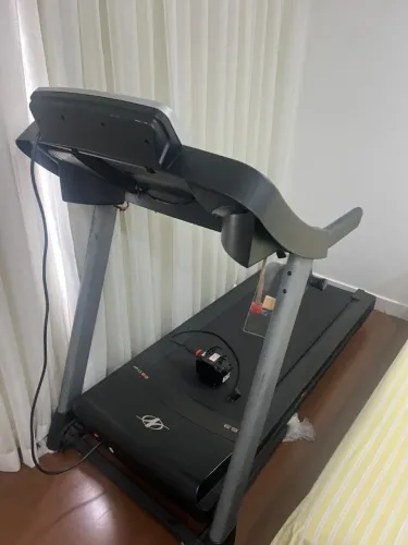 NordicTrack T 6.3 - Esteira profissional e residencial, em perfeito estado!