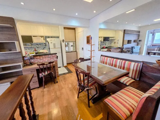 Lindo apartamento com 76m² - 2 quartos (1 suíte) 2 vagas + dep - Jardim Prudência - São Pa