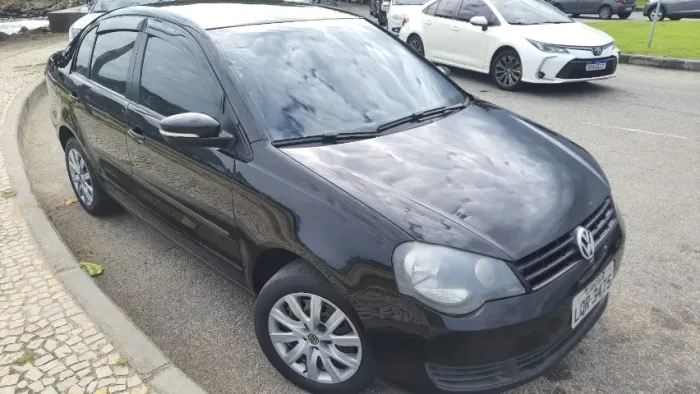 Volkswagen Polo Sedan 1.6 MI Total Flex 8V 4P 2012