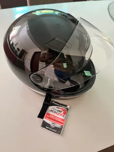 CAPACETE EBF NOVO TAMANHO 56