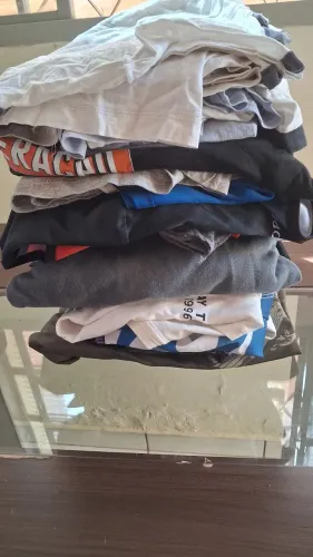 Doação de roupa de menino ( De 10 a 12 anos)