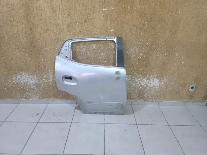 Porta traseira direita Kwid 2017/2018/2019/2020/2021/2022/2023/2024/2025/2026