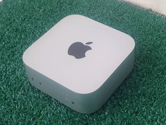 Mac mini M4
