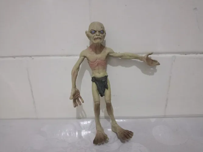 Boneco Gollum  Smeogol Senhor Dos Anéis 