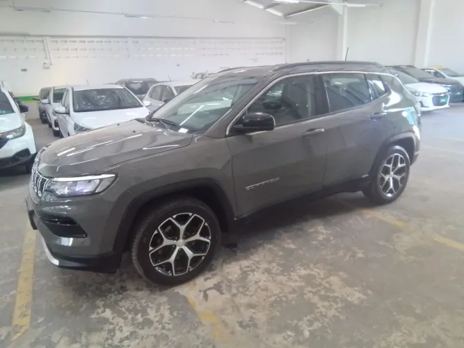 Jeep Compass Long. T270 1.3 TB 4X2 Flex AUT 2025