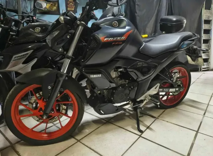 Yamaha FZ15