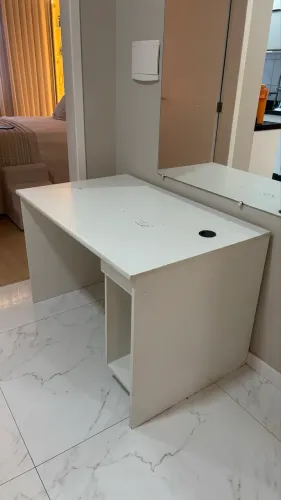 MESA COMPUTADOR 