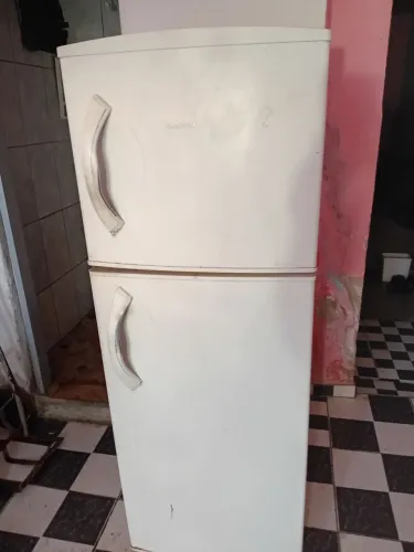 GELADEIRA DAKO FROST FREE