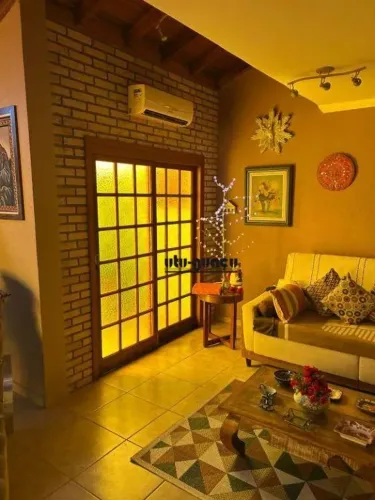 Casa com 3 dormitórios à venda, 260 m² por R$ 900.000,00 - Condomínio Villagio D Itália -