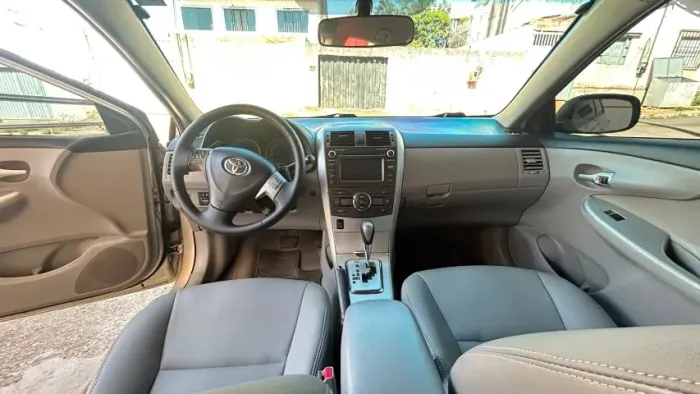 Toyota Corolla XEI 2.0 Flex 16V Aut. 2014
