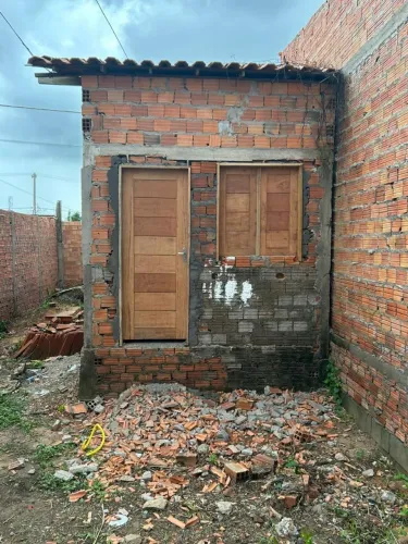 Vendo terreno no cidade verde com uma casa em construção 