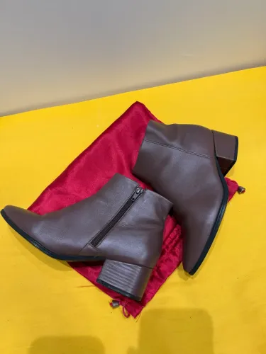 Bota Usaflex - Tam: 35
