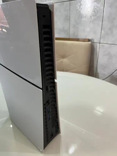 PS5 SLIM 825GB