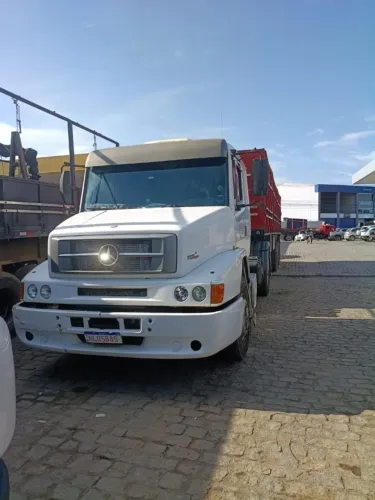 CONJUNTO CAVALO MERCEDEZ 1634 2009 E CARRETA RANDON 2010