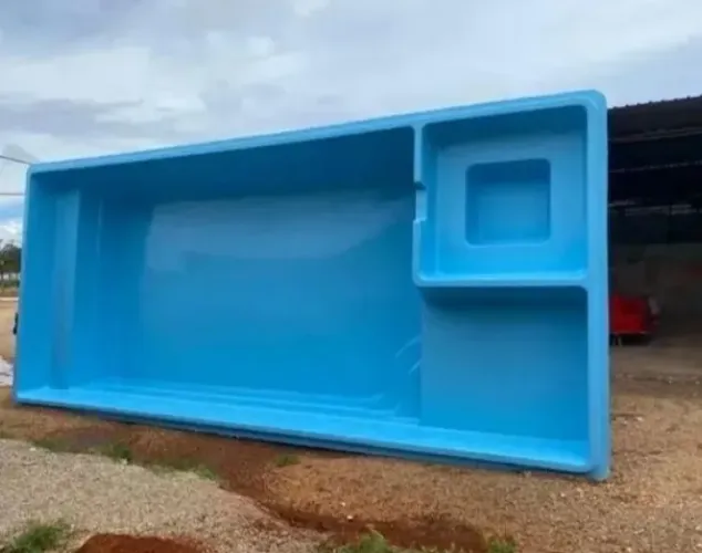 Piscina de 9 metros completa ?