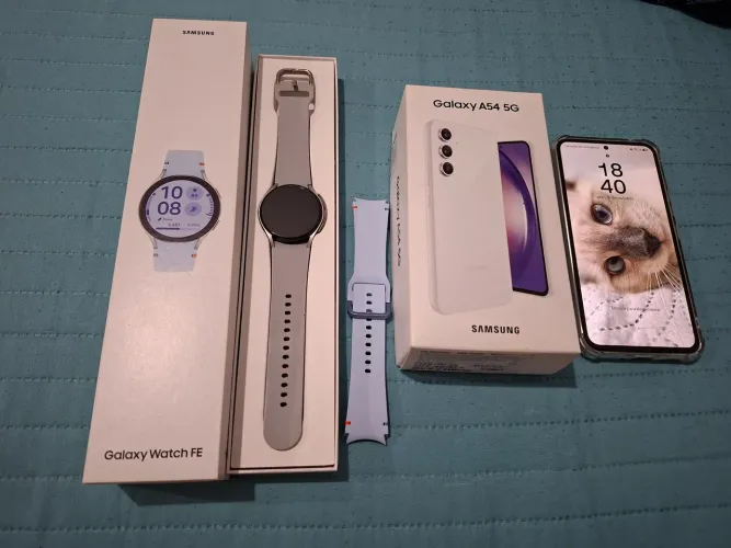 Kit Samsung Galaxy A54 5G 256GB + Galaxy Watch FE Azul