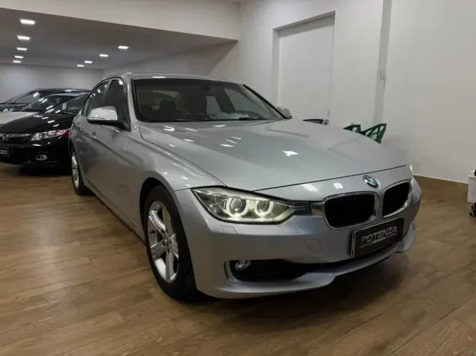 BMW 320I A 2.0 Turbo/activeflex 16V 184cv 4P 2015