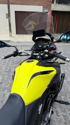 Suzuki V-Strom 650