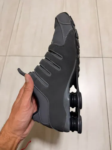 Nike Shox (pouco usado)