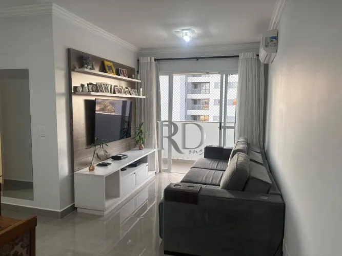 Apartamento com 3 dormitórios porteira fechada no Jardim Igapó