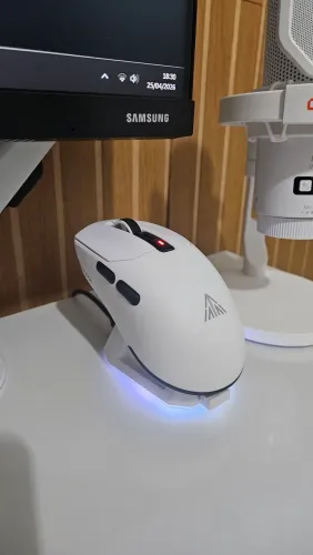 Mouse Gamer Tri-Mode Solakaka SM820 (Novo)
