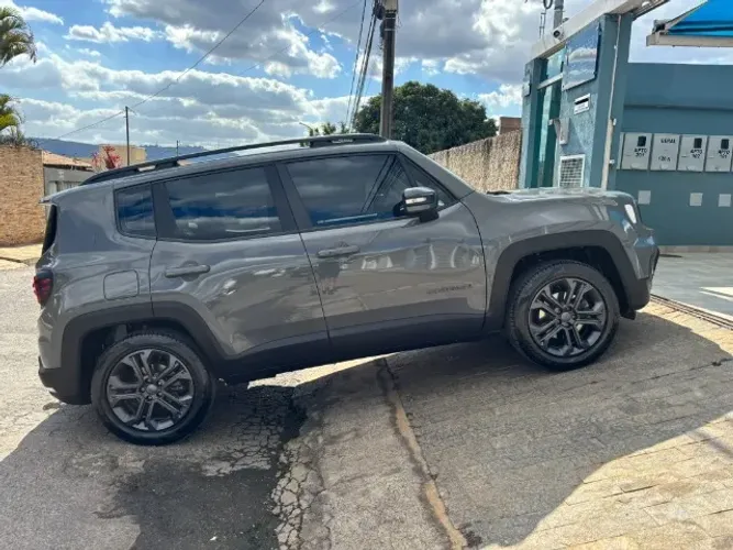 Jeep Renegade Long. T270 1.3 TB 4X2 Flex Aut. 2024