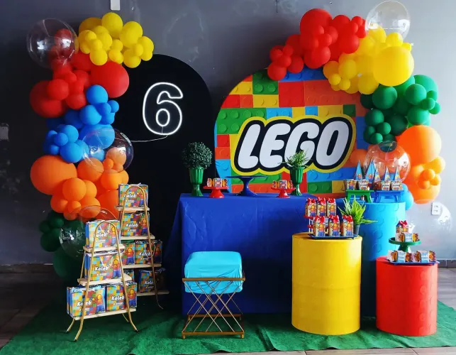 Decoracao e enchimentos de balões