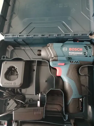 Chave de impacto Bosch 12V 100Nm