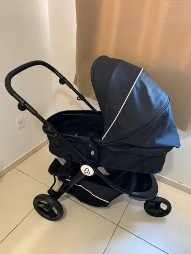 Carrinho de Bebê e Moisés Galzerano