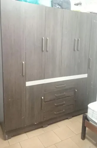 GUARDA ROUPA 