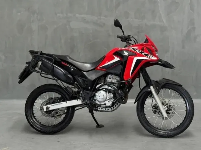 HONDA XRE 300 2022