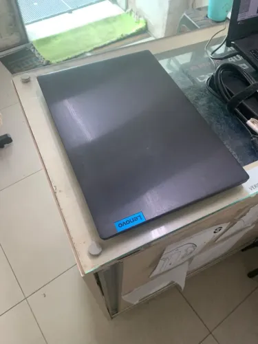 Lenovo gaming Core i7 9750h, 500 ssd, 16 Memoria.Pl vid GTX 10503 gb