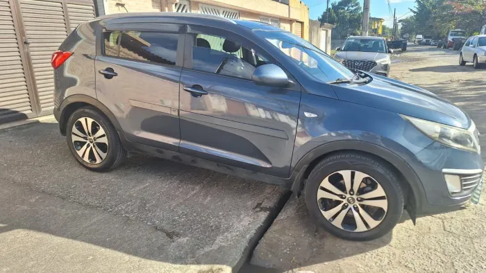 Kia Motors Sportage LX 2.0 16v/ 2.0 16V Flex Aut. 2013