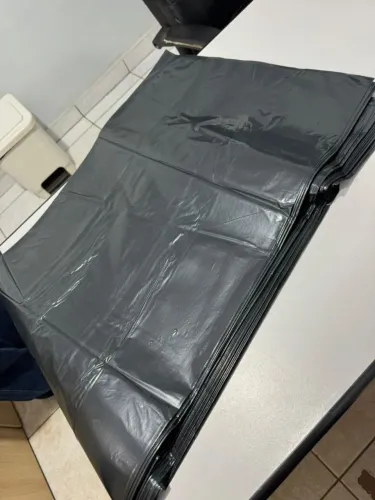 Vendo saco de lixo reforçado 