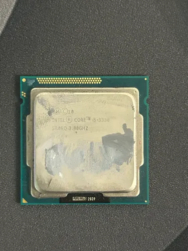 Processador i5 3330 baratinho p sair logo