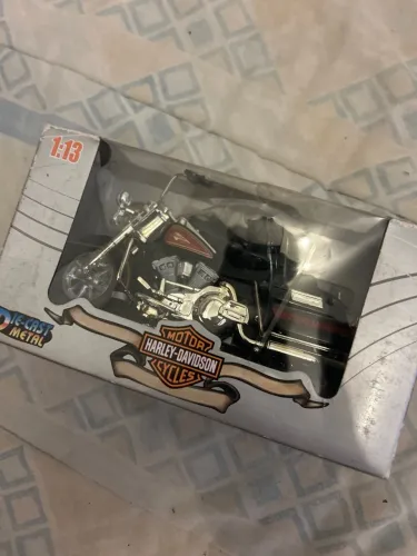 Harley Davidson moto miniatura edição exclusiva edição limitada colecionador raridade