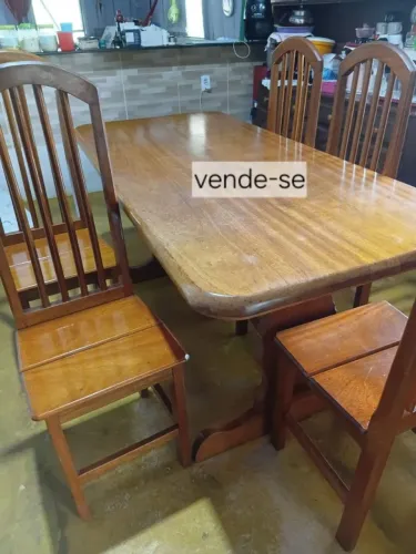 Mesa madeira
