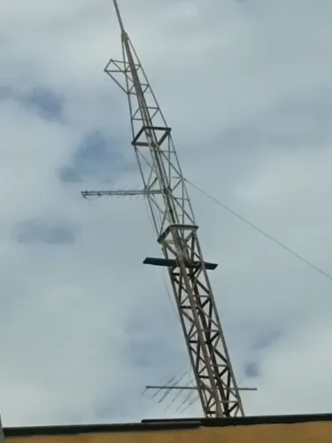 Torre para rádio