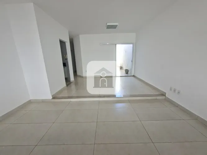 Casa para locação no bairro Cidade Jardim