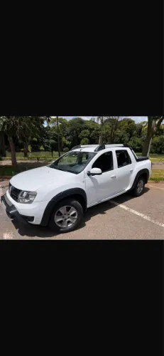 Renault Duster Oroch Dyna. 2.0 Hi-flex 16V Aut. 2018